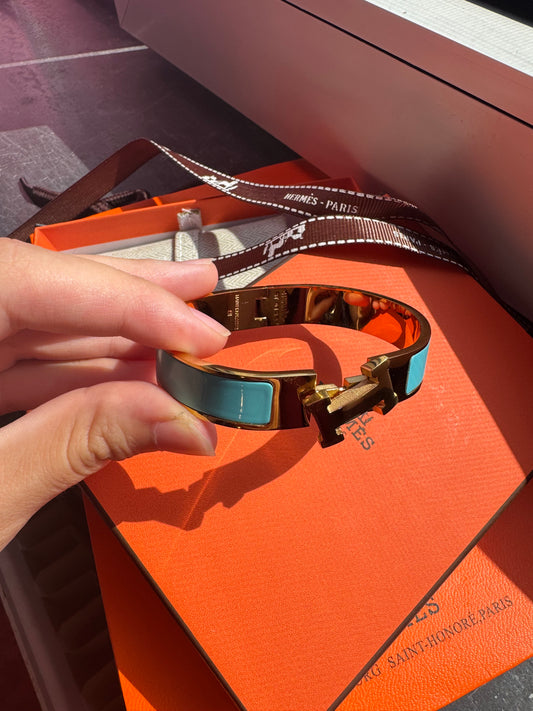 H Bracelet Blue met Doos en Zakje